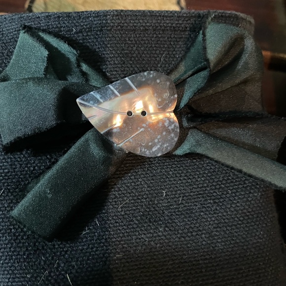 Lightly worn slide-on espadrilles - black linen with heart button/bow - Picture 2 of 4